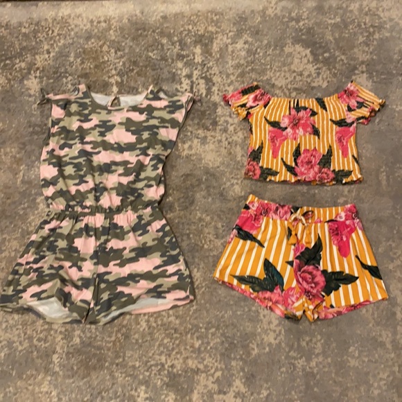 Lot of 19 pieces different brands girls size 10-12 - Picture 7 of 9